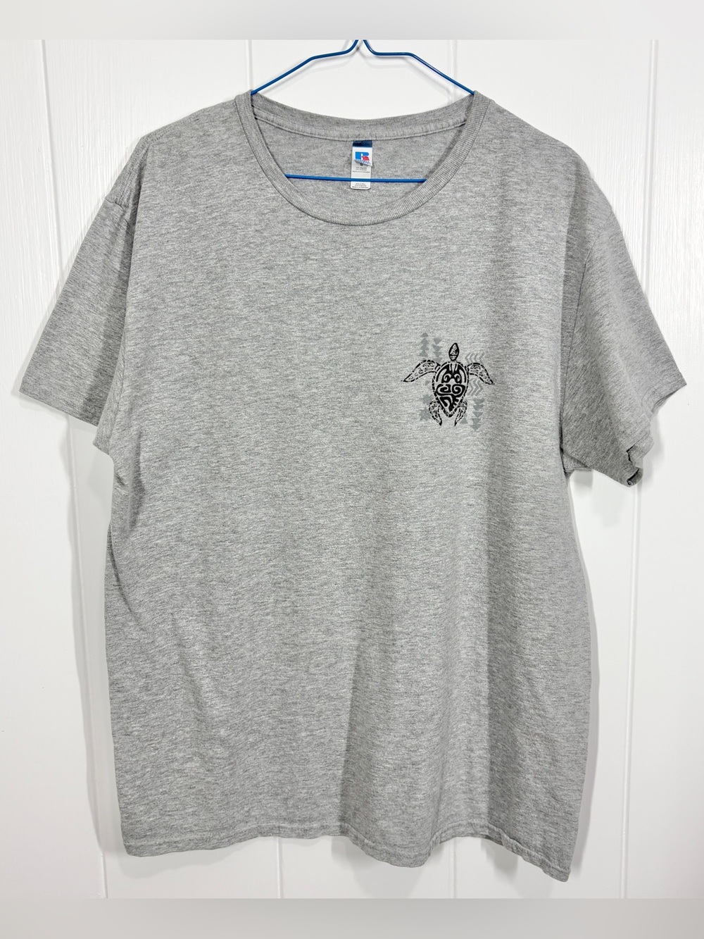 Russell Athletic Hawaii Destination Sea Turtle T-Shirt Mens Size Large Gray